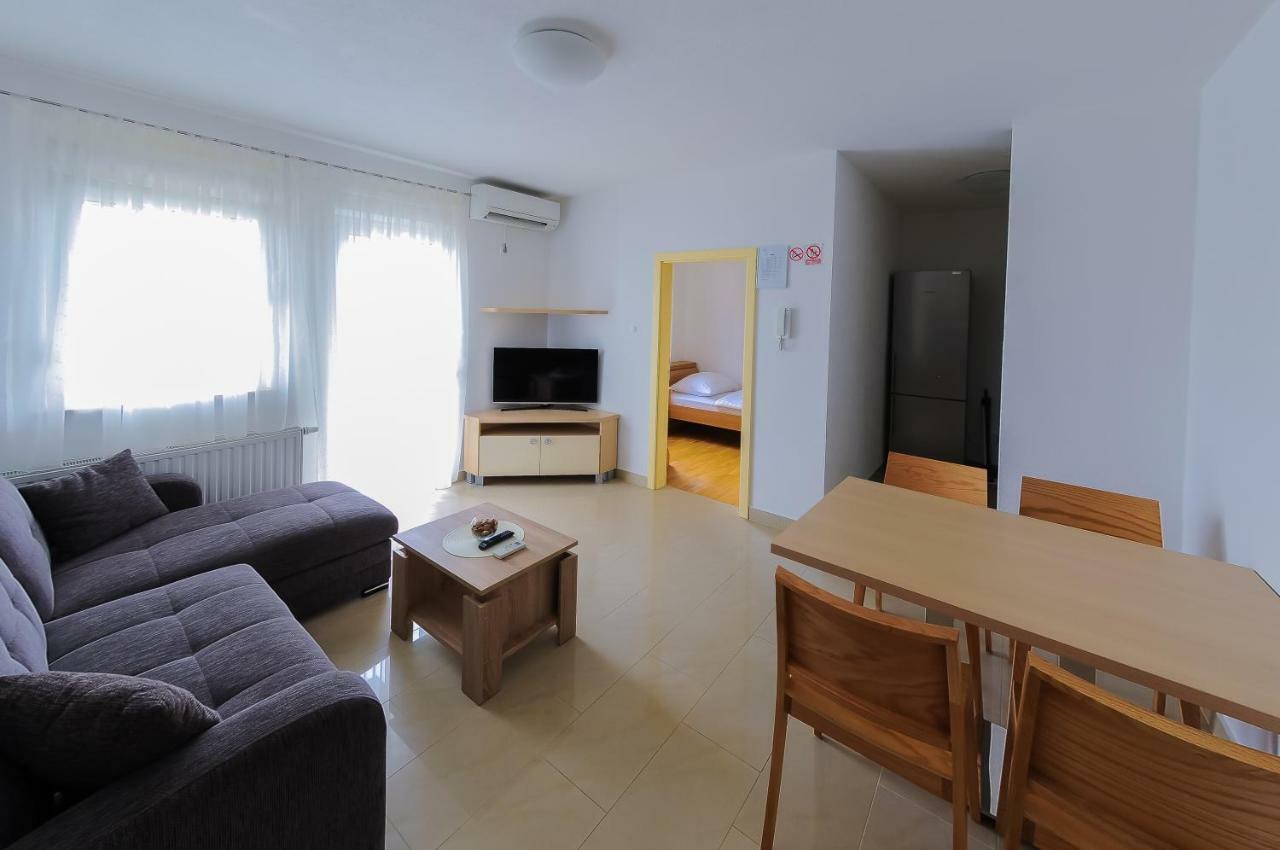 Apartments Anamarija Split Exterior foto